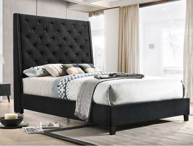 5265 Chantily Black Queen Bed