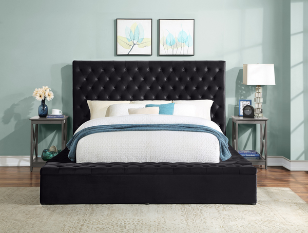 SH250 Velvet Black Queen Bed