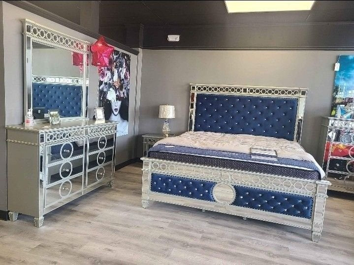 B1852 Bella (Blue Velvet) 4pcs Queen (Bed, Dresser, Mirror, Nightstand)