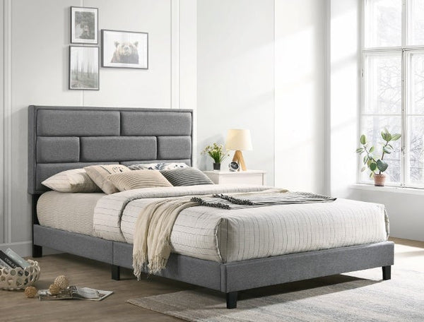 5137 Flannery Gray Platform King Bed