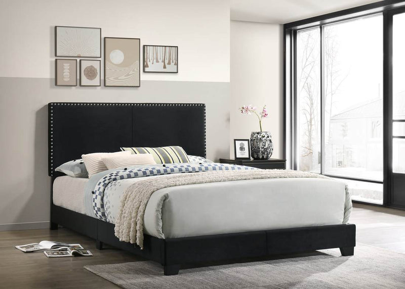 HH520 Black King Bed